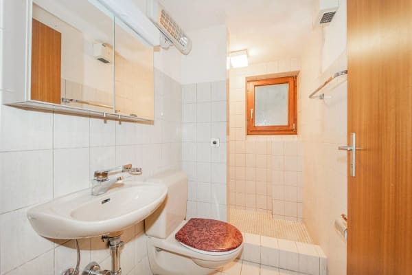 Immobilie in Nesselnbach - Freistehendes 5,5-Zimmer-Einfamilienhaus mit Wintergarten und attraktivem GrundstÃ¼ck - Bild 12