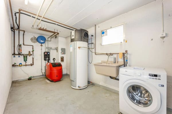 Immobilie in Nesselnbach - Freistehendes 5,5-Zimmer-Einfamilienhaus mit Wintergarten und attraktivem GrundstÃ¼ck - Bild 14