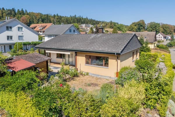 Immobilie in Nesselnbach - Freistehendes 5,5-Zimmer-Einfamilienhaus mit Wintergarten und attraktivem GrundstÃ¼ck - Bild 2