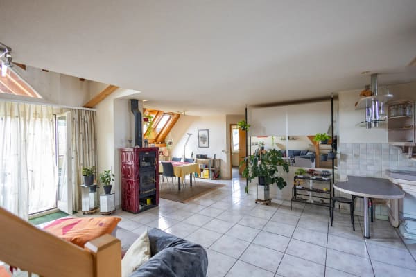 Immobilie in Aristau - GemÃ¼tliche Maisonette-Dachwohnung mit herrlicher Weitsicht - Bild 2