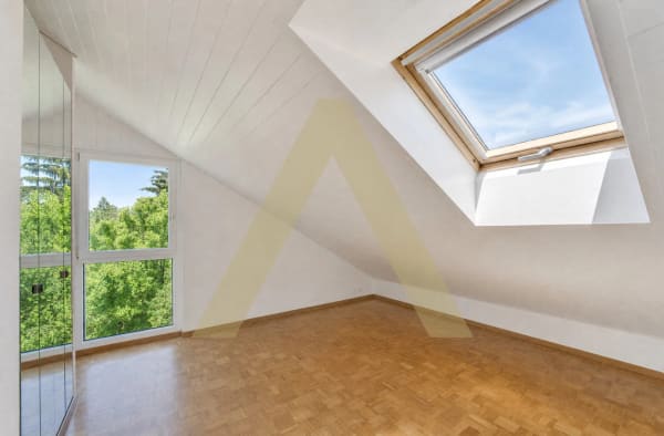 Immobilie in Epalinges - EPALINGES - UNE MAISON FAMILIALE AU COEUR DE LA VERDURE - Bild 6