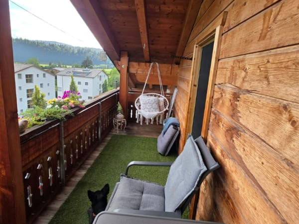 Immobilie in Trin Mulin - Süd-Balkon mit herrlicher Bergsicht: Gemütliches Dachgeschoss, Parkplatz inklusive, nah am Crestasee. Zweitwohnsitz möglich - Bild 7