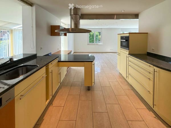 Immobilie in Fislisbach - Exklusive 4.5-Zimmer-Gartenwohnung mit vier ParkplÃ¤tzen, CheminÃ©e und Sauna - Bild 4