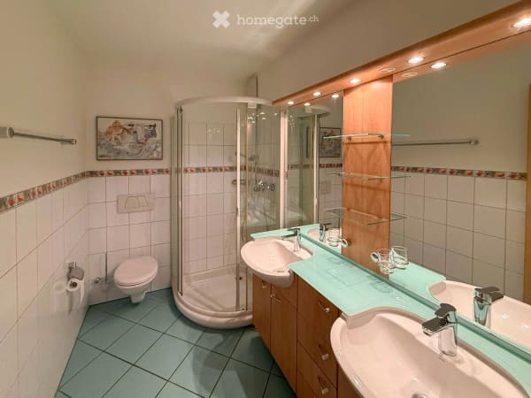 Immobilie in Fislisbach - Exklusive 4.5-Zimmer-Gartenwohnung mit vier ParkplÃ¤tzen, CheminÃ©e und Sauna - Bild 9