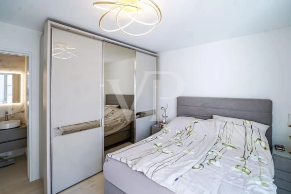 Immobilie in Tuggen - Helle 3.5 Zimmer Wohnung - ein Traum in Weiss und Creme - Bild 9