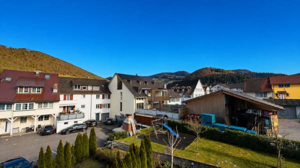 Immobilie in Oberdorf Bl - 4.5-Zimmer-Maisonette mit Balkon, 2 Nasszellen, 2 TiefgaragenplÃ¤tzen, Waschturm und Keller - Bild 0