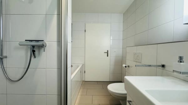 Immobilie in Oberdorf Bl - 4.5-Zimmer-Maisonette mit Balkon, 2 Nasszellen, 2 TiefgaragenplÃ¤tzen, Waschturm und Keller - Bild 13