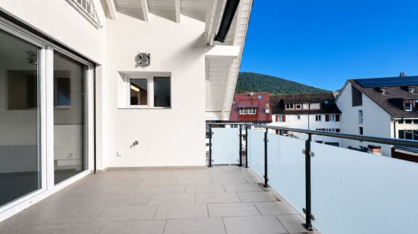 Immobilie in Oberdorf Bl - 4.5-Zimmer-Maisonette mit Balkon, 2 Nasszellen, 2 TiefgaragenplÃ¤tzen, Waschturm und Keller - Bild 4
