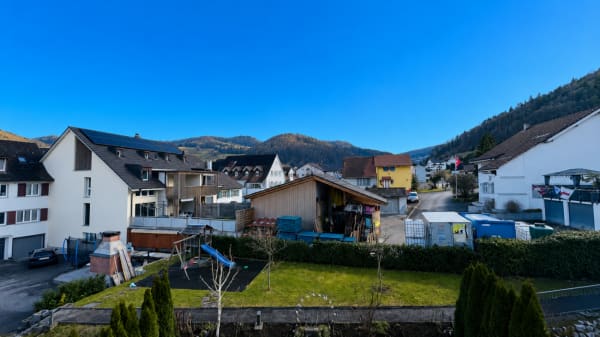 Immobilie in Oberdorf Bl - 4.5-Zimmer-Maisonette mit Balkon, 2 Nasszellen, 2 TiefgaragenplÃ¤tzen, Waschturm und Keller - Bild 5