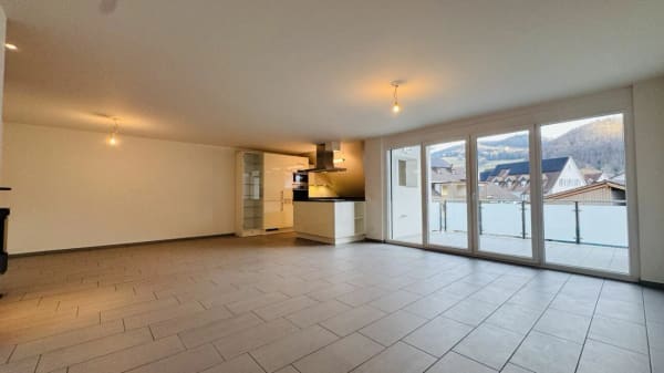 Immobilie in Oberdorf Bl - 4.5-Zimmer-Maisonette mit Balkon, 2 Nasszellen, 2 TiefgaragenplÃ¤tzen, Waschturm und Keller - Bild 8