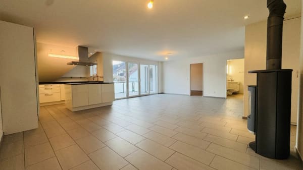 Immobilie in Oberdorf Bl - 4.5-Zimmer-Maisonette mit Balkon, 2 Nasszellen, 2 TiefgaragenplÃ¤tzen, Waschturm und Keller - Bild 9