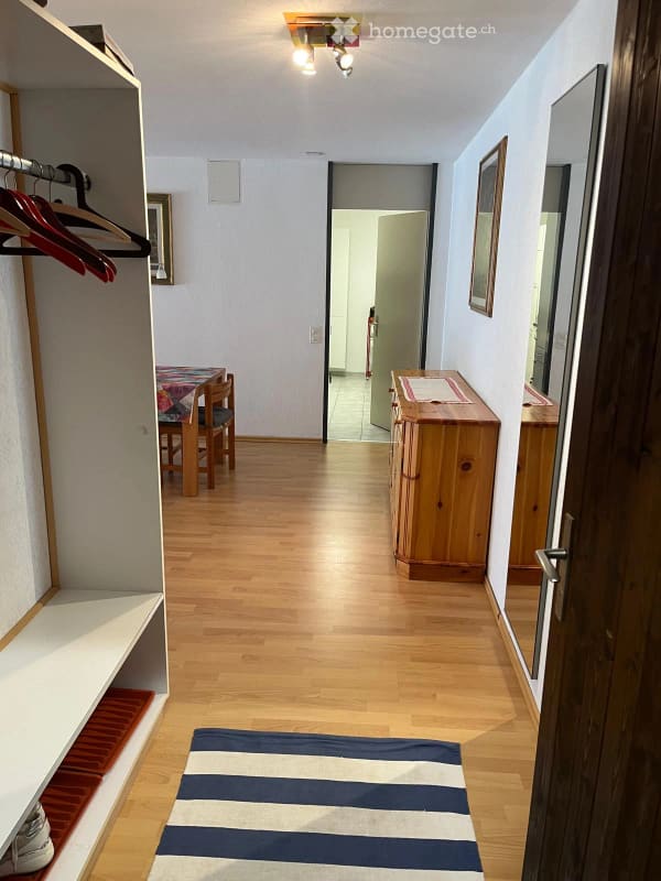 Immobilie in Disentis/mustér - Charmante, sonnige 2.5-Zimmer-Wohnung in Disentis/MustÃ©r mit direktem Zugang zur Skipiste - Bild 13