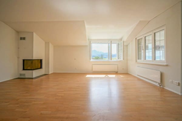 Immobilie in Teufen Ar - TÃ¤glich grÃ¼sst der SÃ¤ntis - grosszÃ¼gige Dachwohnung mit herrlichem Weitblick - Bild 1