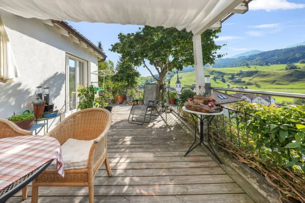 Immobilie in Urnäsch - Wohnen mit Weitblick: Einzigartiges Zuhause an sonniger Lage im Appenzellerland - Bild 4