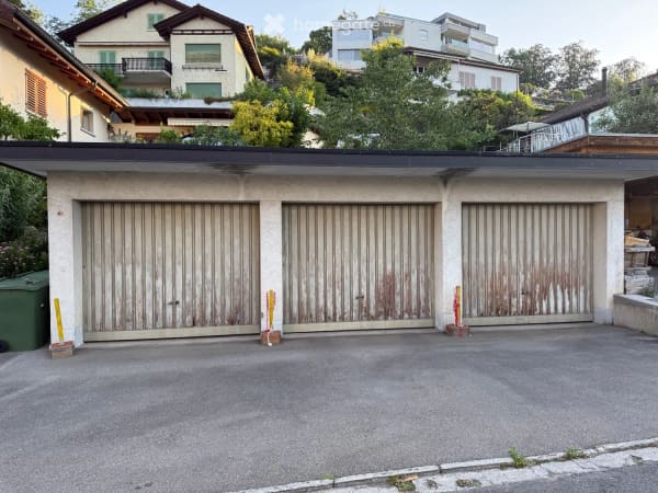 Immobilie in Hünibach - Freistehendes Einfamilienhaus mit 3 Garagen und fantastischer See- und Bergsicht in Hünibach - Bild 3