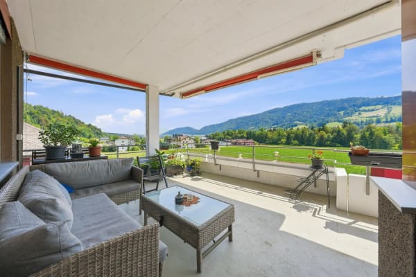 Immobilie in Malters - GrosszÃ¼giges Wohnen mit Aussicht - Bild 10