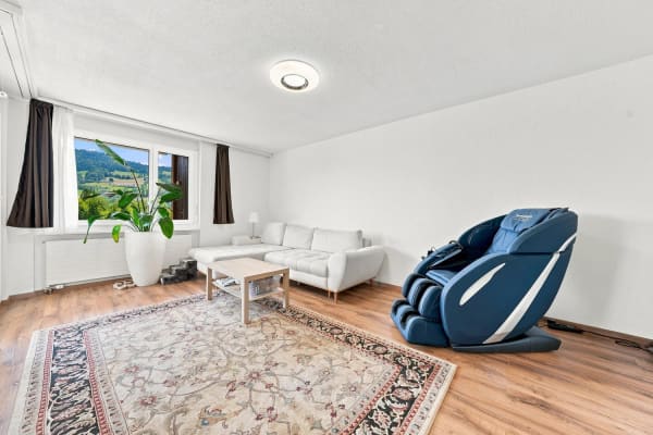 Immobilie in Malters - GrosszÃ¼giges Wohnen mit Aussicht - Bild 4