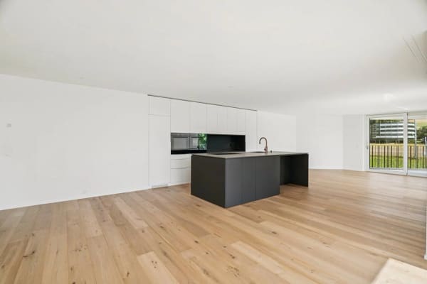 Immobilie in Muntelier - Murtensee vor der TÃ¼r - Exklusive 5.5-Zimmer-Dachwohnung - Bild 12