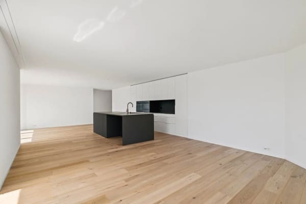 Immobilie in Muntelier - Murtensee vor der TÃ¼r - Exklusive 5.5-Zimmer-Dachwohnung - Bild 7