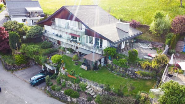 Immobilie in Wattenwil - Ein- oder Zweifamilienhaus mit traumhafter Aussicht - Bild 2
