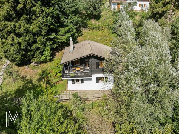 Immobilie in Moléson-sur-gruyères - Un havre de paix au pied du Moléson ? Chalet 4.5 pièces au coeur de la nature - Bild 0