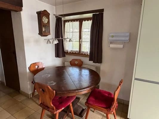 Immobilie in Eschert - Spacieuse maison familiale de 9.5 pièces à Eschert - Bild 9