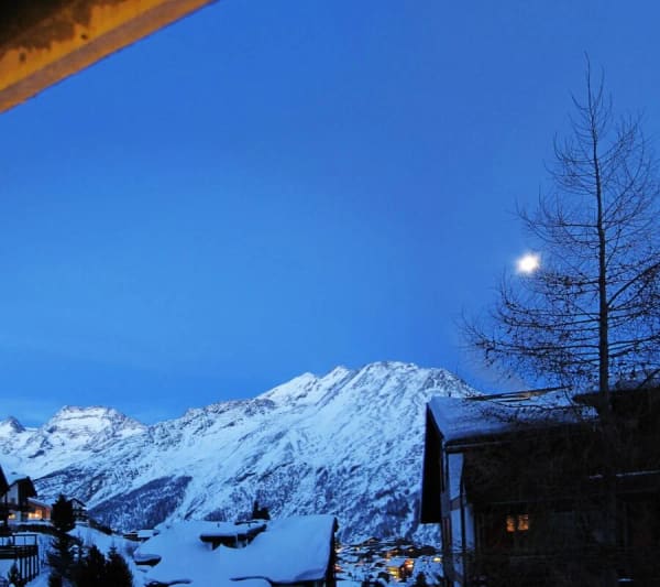 Immobilie in Saas-fee - Flamingo 2.5 Zimmergartenwohnung Ski in Ski out 200 Meter von den Skipisten. - Bild 1