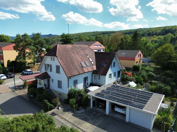 Immobilie in Röschenz - Zweifamilienhaus mit vielseitigen NutzungsmÃ¶glichkeiten - Bild 1