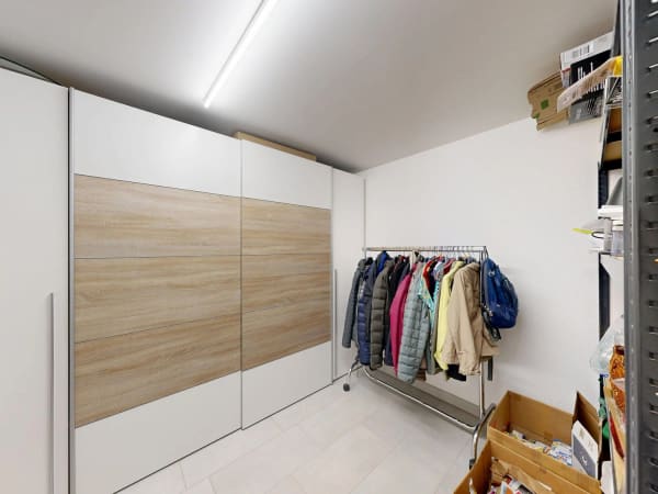 Immobilie in Röschenz - Zweifamilienhaus mit vielseitigen NutzungsmÃ¶glichkeiten - Bild 16