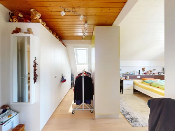 Immobilie in Röschenz - Zweifamilienhaus mit vielseitigen NutzungsmÃ¶glichkeiten - Bild 9