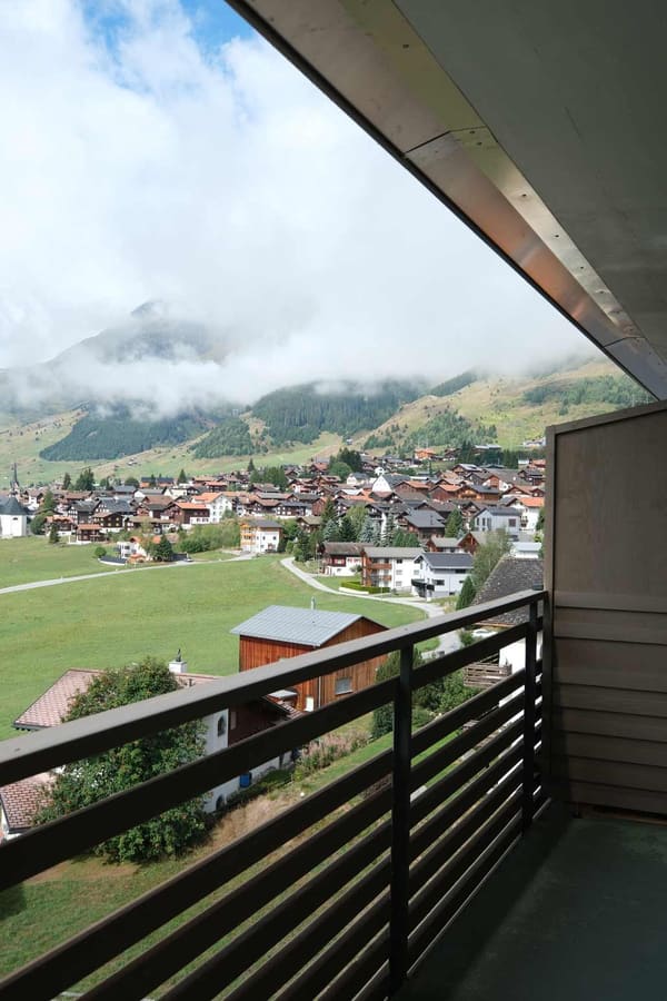 Immobilie in Sedrun - Die grosse und gemütliche 3.5 Zimmerwohnung in Sedrun - Bild 2