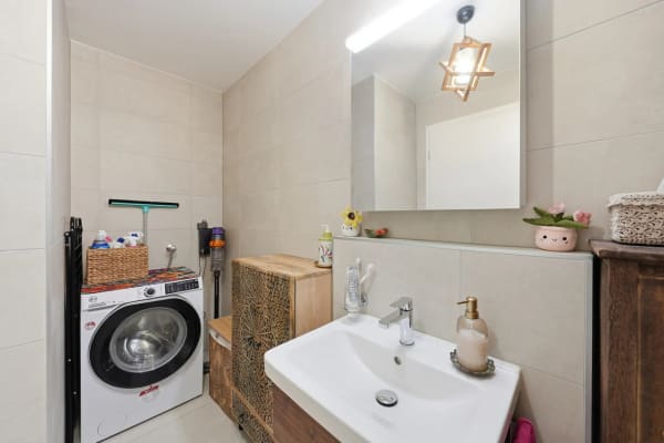 Immobilie in Aclens - Appartement de charme de 2,5 piÃ¨ces dans une ferme entiÃ¨rement rÃ©novÃ©e - Bild 7