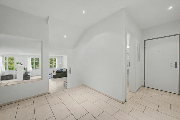 Immobilie in Gelterkinden - Wo Grosszügigkeit ein Zuhause findet! - Bild 1