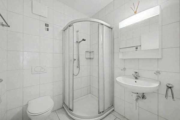 Immobilie in Gelterkinden - Wo Grosszügigkeit ein Zuhause findet! - Bild 11