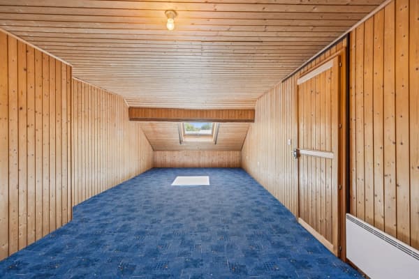 Immobilie in La Chaux - Maison de village 6.5 pièces - Beau potentiel de rénovation - La Chaux - Bild 9