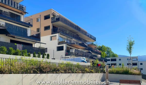 Immobilie in Remaufens - Très bel appartement traversant dans le village de Remaufens - Bild 1