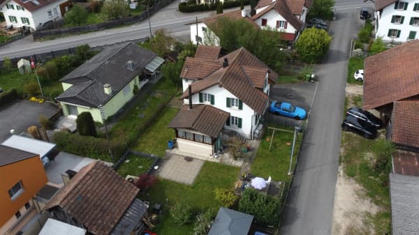 Immobilie in Schafisheim - Charmantes Eigenheim mit viel Raum für Ihre Ideen - Bild 0