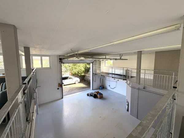 Immobilie in Häuslenen - GrosszÃ¼gige Wohn- und Gewerbeliegenschaft mit Werkstatt, Galerie und ParkplÃ¤tzen - Bild 10