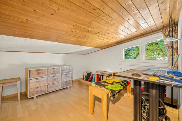 Immobilie in Zizers - Charmante 2.5-Zimmer-Dachwohnung an ruhiger Lage - Ihr neues Zuhause wartet auf Sie! - Bild 15