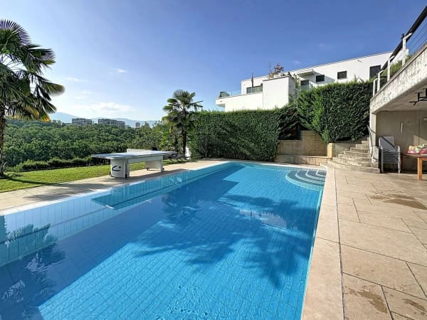 Immobilie in Aïre - GENEREUX 7.5 PIECES DANS PETITE COPROPRIETE AVEC PISCINE - Bild 1