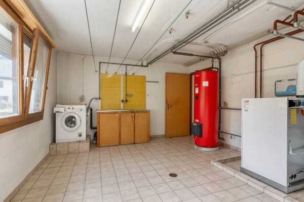 Immobilie in Bözberg - Freistehendes 5.5-Zimmer-Einfamilienhaus mit grossem Garten an privilegierter Wohnlage - Bild 14