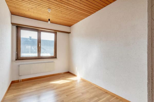 Immobilie in Bözberg - Freistehendes 5.5-Zimmer-Einfamilienhaus mit grossem Garten an privilegierter Wohnlage - Bild 6