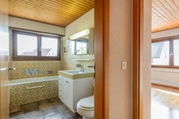 Immobilie in Bözberg - Freistehendes 5.5-Zimmer-Einfamilienhaus mit grossem Garten an privilegierter Wohnlage - Bild 9