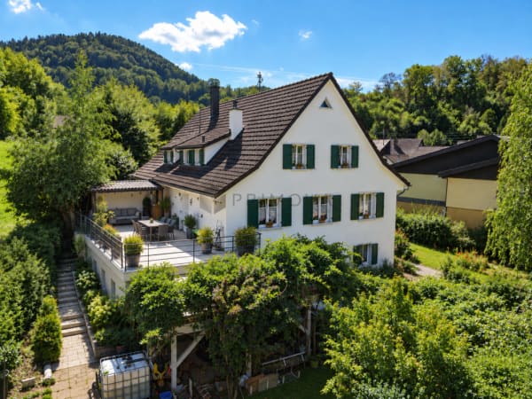 Immobilie in Zullwil - Zwei Wohnungen unter einem Dach - Bild 0