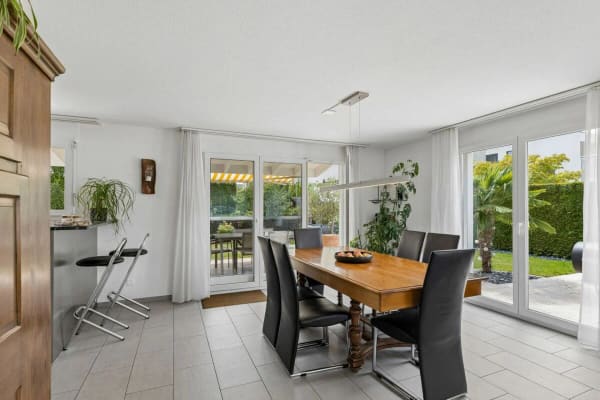 Immobilie in Inwil - Familienfreundliches 6-Zimmer-Einfamilienhaus mit Garten - Bild 7