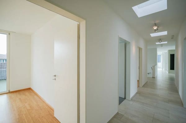 Immobilie in Stein Ag - Wohngenuss der Extraklasse! Exklusive 4.5 Zimmer-Attikawohnung mit direktem Lift in Wohnung - Bild 9