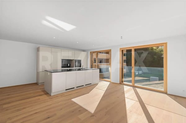 Immobilie in Schiers - Energiebewusst wohnen Garglas.ch: 3½-Zimmer-Wohnung D4 mit Anteil an Solarkraft - Bild 2