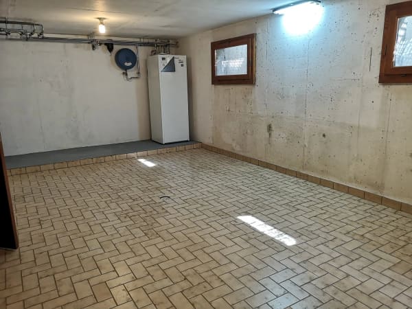 Immobilie in Mervelier - Baisse de prix : maison 5.5pces, env. 120m2, terrain 802m2, avec garage, places de parc, terrasse - Bild 37