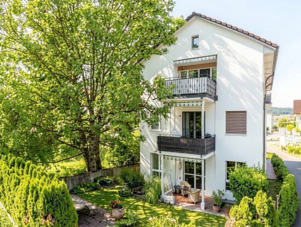 Immobilie in Siebnen - Solides Mehrfamilienhaus mit drei Wohneinheiten, ideal für Investoren - Bild 8