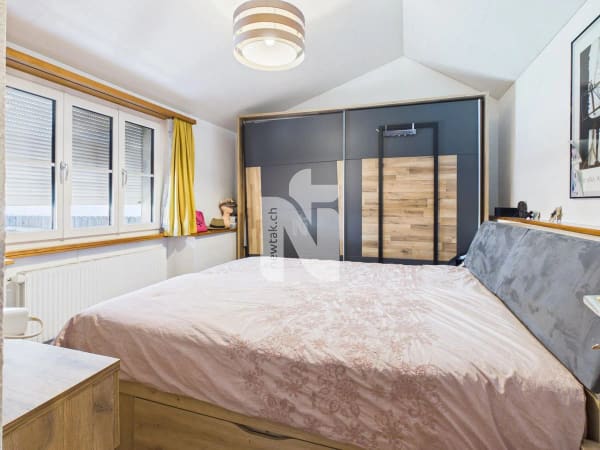 Immobilie in Tenniken - Dorf Idylle, Zentral, viel Potenzial und mit 2.5 Zimmer Einliegerwohnung (Generationenhaus) - Bild 6